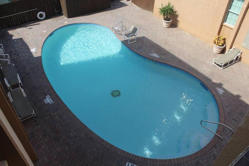 2 Bed 2 Bath 1St Floor Condo W Pool By Beach جنوب جزيرة بادري المظهر الخارجي الصورة
