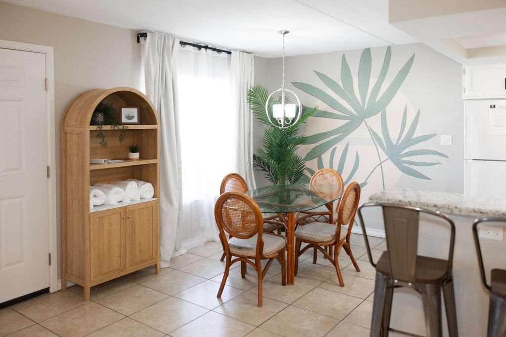 2 Bed 2 Bath 1St Floor Condo W Pool By Beach جنوب جزيرة بادري المظهر الخارجي الصورة