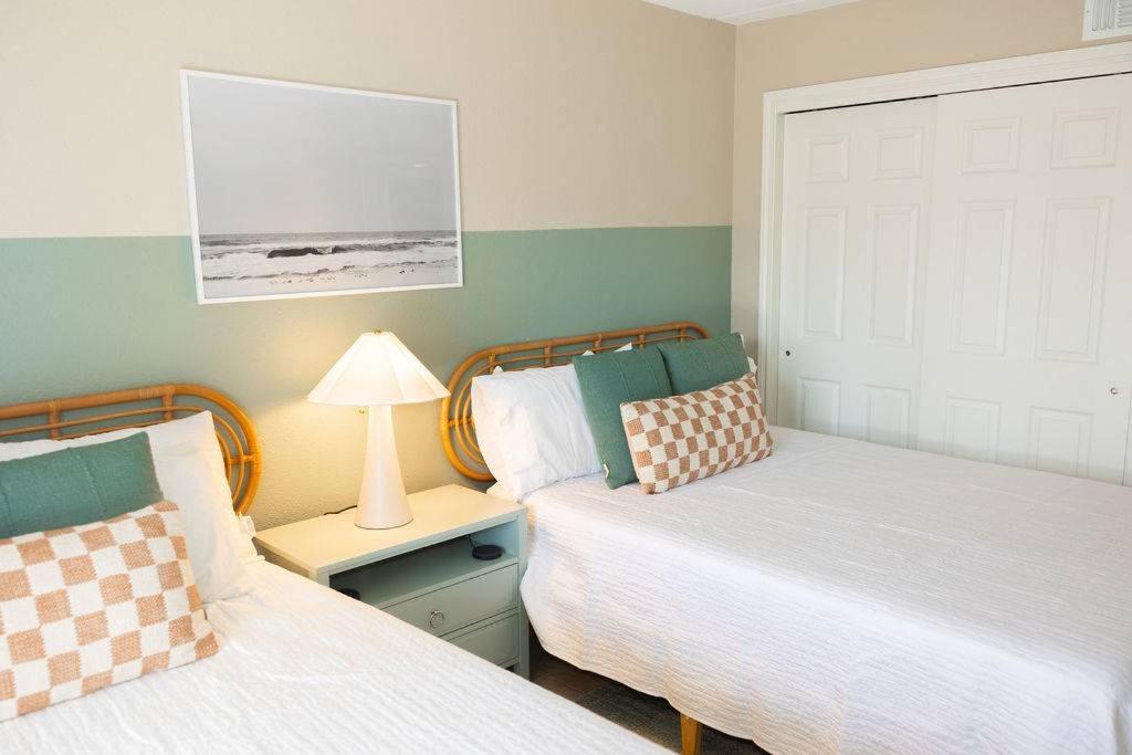 2 Bed 2 Bath 1St Floor Condo W Pool By Beach جنوب جزيرة بادري المظهر الخارجي الصورة